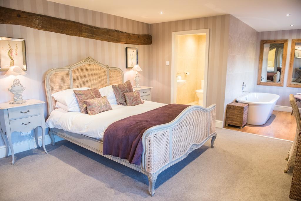 The Shireburn Arms Hotel Clitheroe Bagian luar foto