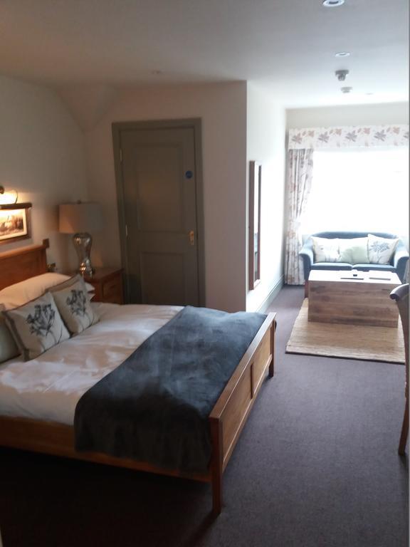 The Shireburn Arms Hotel Clitheroe Bagian luar foto